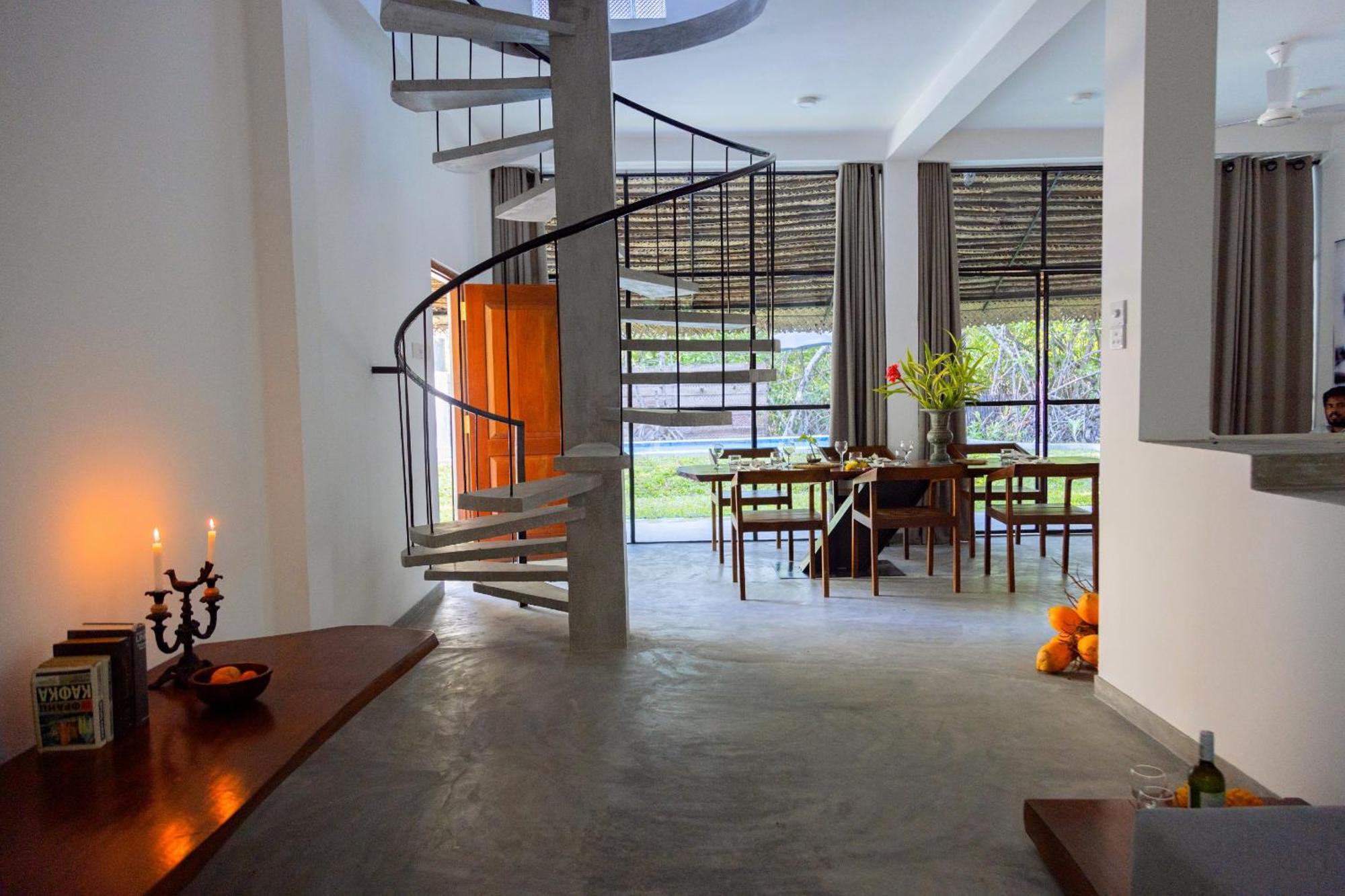 Voda Hotel Унаватуна Экстерьер фото
