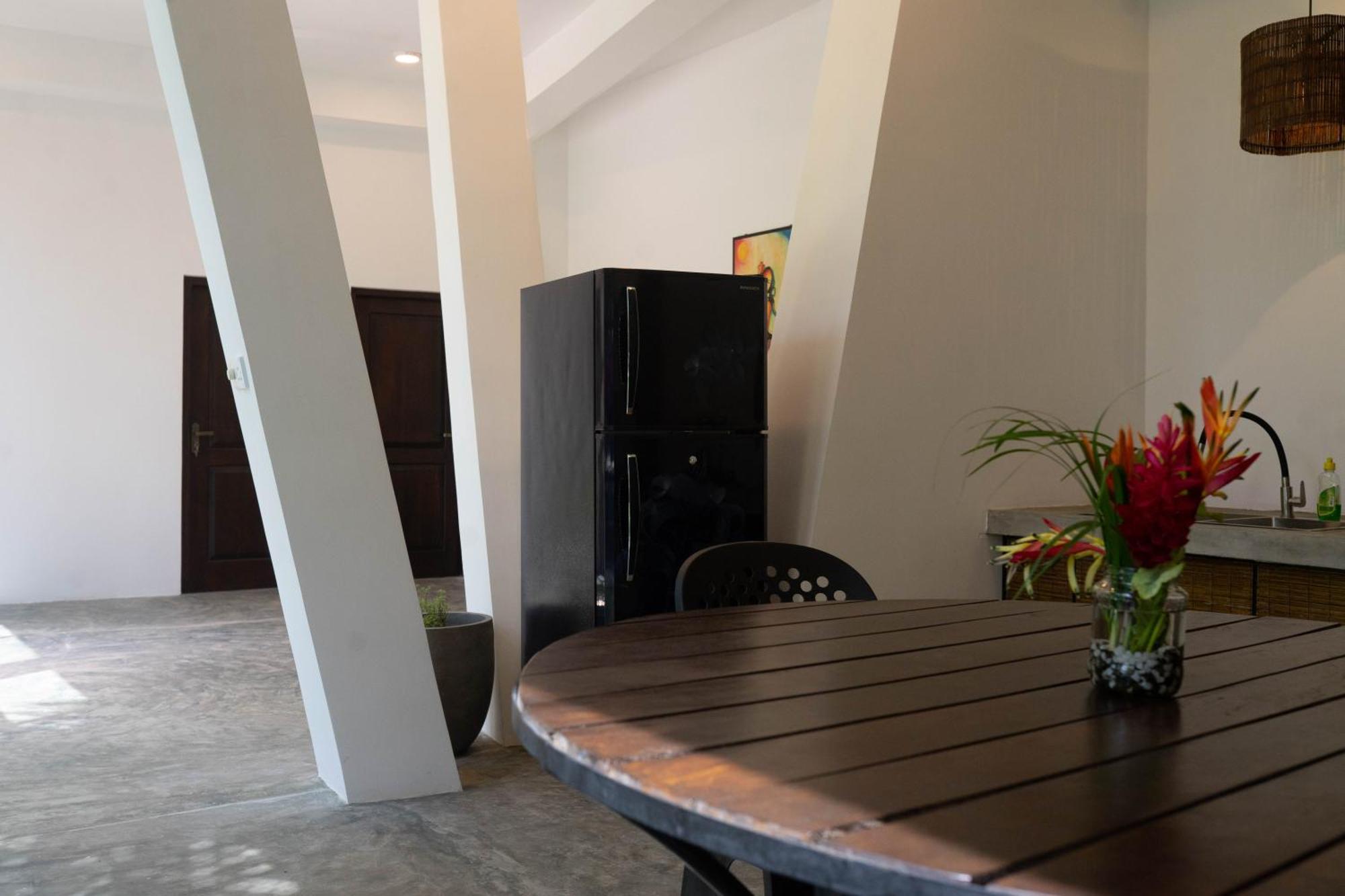 Voda Hotel Унаватуна Экстерьер фото